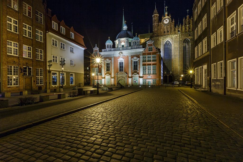 Medusa Gdansk Old Town Exterior photo